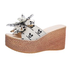 Nouvelles pantoufles compensées pour femmes, version coréenne, avec nœud papillon et fleur, talons hauts rehaussants, chaussures élégantes pour femmes - Product Image 5