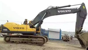 Excavadora de cadenas Volvo EC460BLC usada, grande y económica, de 46 toneladas, con alto momento de carga - Product Image 2