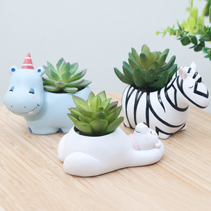 P146 vente en gros de fournitures de jardin mignon <span class=keywords><strong>mini</strong></span> petits pots de fleurs et jardinières ensemble pour animaux jardinière succulente <span class=keywords><strong>pot</strong></span> de fleur en résine Pots de plantes - Product Image 4