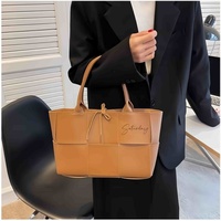 Tas Tote Wanita Kulit PU Desain Bordir Terbuka Dua Rivet Kapasitas Besar, Tali Tunggal, Berkualitas Tinggi, Tahan Air