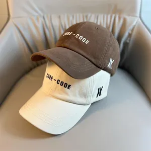 2023 الجملة مصمم جديد مخصص شعار التطريز الأسود قبعة بيسبول المجهزة قبعة سنببك للبالغين
