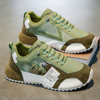 MC681 Chaussures pour hommes Automne Baskets en maille respirante Chaussures de marche décontractées Chaussures de course à semelle épaisse Chaussures de papa rehaussantes