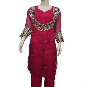 Ensemble Kurta Salwar en mousseline de soie bordeaux perlée pour femme, col en V, manches trois quarts, imprimé, coupe élégante et régulière, longueur genou, automne - Product Image 1