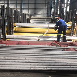 Tube en acier inoxydable finition miroir pour façades architecturales haut de gamme et finitions intérieures - Product Image 6