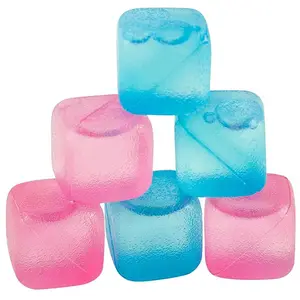 حار بيع BAP الشحن الملونة قابلة لإعادة الاستخدام قابل للغسل مكعب ثلج بلاستيكي للمشروبات