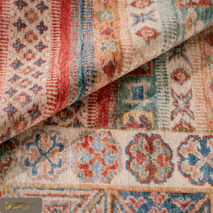 Tappeto in Stile Turco con Design Astratto di LandScopeTech, Tessuto a Macchina in Poliestere, Antiscivolo e Ipoallergenico per Soggiorno - Product Image 5