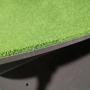 Tapete de Práctica de Golf Bicolor Verde para Campo de Práctica, Tapete de Golpeo para <span class=keywords><strong>Simulador</strong></span> de Swing de Golf para Interiores y Exteriores - Product Image 4