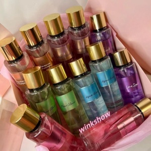 Perfume Victorla de Larga Duración para Mujer, 250 ml, Marca Privada, Estilo Secret Mist, Fragancia con Tonos Florales y Frutales - Product Image 1