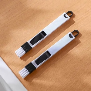 Cepillo de Limpieza Multiusos de Mango Largo de PP con Cepillo de Nylon y <span class=keywords><strong>Recogedor</strong></span> para Puertas y Ventanas de Cocina/Baño - Product Image 1