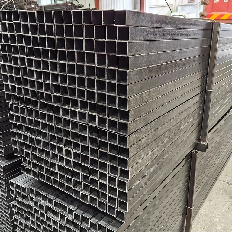 Mild Steel Square Tube 1020 Rectangular Profile 6m   12m Length ERW Technique API CE JIS Certified