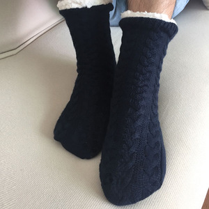 Calde e accoglienti <span class=keywords><strong>calze</strong></span> antiscivolo da uomo in <span class=keywords><strong>pile</strong></span> foderate in maglia 188g Calzini Casual da pavimento per la casa <span class=keywords><strong>con</strong></span> pinze antiscivolo e motivo a cartoni animati - Product Image 5