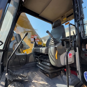 การรับประกันหลังการขายสำหรับไซต์ก่อสร้าง รถขุดมือสอง CAT320D2 ยี่ห้อแคทเทอร์พิลลาร์จากญี่ปุ่น ขนาด 20 ตัน กำลังเครื่องยนต์ 112 กิโลวัตต์ - Product Image 6