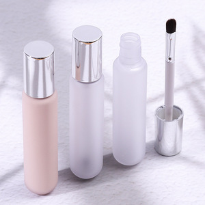 Pluma de sombra de ojos multicapa, pluma de bolsa de ojos resaltada, barra de sombra de ojos de cuatro secciones, tubo de lápiz labial, bálsamo labial, carcasa de tubo vacía - Product Image 4
