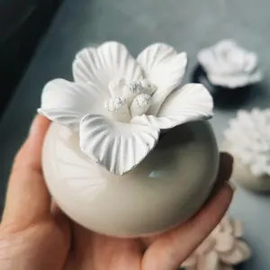 Porcelain Flower Essential Oil Ceramic Diffuser Porcelain Flowers Wholesale Decorative Handmade Porcelain Flowers