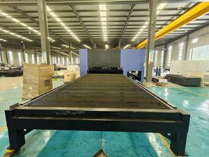 Cortadora Láser CNC 4020 2560 de 6000w, Máquina de Corte Láser de Fibra Industrial para Láminas Metálicas con <span class=keywords><strong>Mesa</strong></span> de Intercambio - Product Image 4