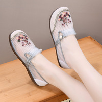 Nouvelles Chaussures Décontractées Respirantes et Légères en Tissu Brodé Style Hanfu Chinois pour Femme, Modèle Printemps-Été à Enfiler, Style Ancien Pékin