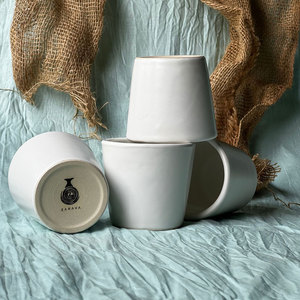 Cerámica moderna de gres de alta cocción con efecto de vidrio de nube de terciopelo y estampado de rayas rojas personalizado, apta para horno microondas, venta al por mayor y suministro a granel - Product Image 3