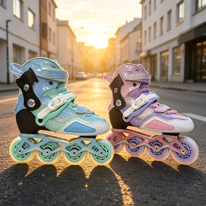 Pattini in Linea Regolabili per Bambini, 4 Ruote <span class=keywords><strong>con</strong></span> Cuscinetti ABEC-7, Telaio in Alluminio CNC, Ruote in PU Cristallo PP, Rollerblade per Ragazzi <span class=keywords><strong>con</strong></span> Solette Extra - Product Image 3