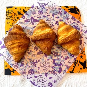 กระดาษเคลือบกันไขมันแบบเป็นมิตรกับสิ่งแวดล้อม สำหรับห่อเค้ก แซนวิช โดนัท คุกกี้ อาหารเกรดอาหาร แบบกำหนดเองได้ - Product Image 5