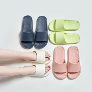 Sandales à enfiler en EVA vert lime, à bout ouvert, antidérapantes, pour l'été, couleur unie, dessus en plastique, légères, pour l'intérieur - Product Image 4