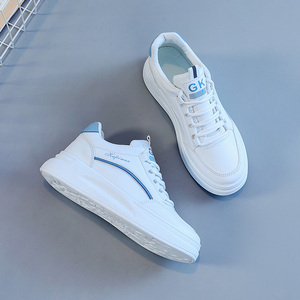 Zapatos Deportivos Casuales Transpirables y Antideslizantes para Mujer LYKU 2026, Tendencia de Moda, Blancos, Planos, Hechos en China, para Otoño/Primavera/Verano - Product Image 4