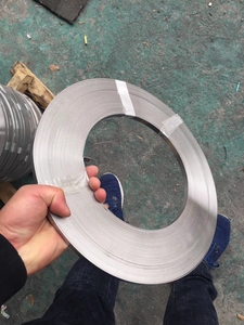 Acero inoxidable personalizado de alta calidad 301 pequeño reloj grande fuerza constante Cable espiral bobina desplazamiento resorte de alimentación - Product Image 5