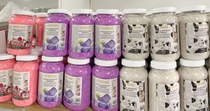 Offre Spéciale : Sel de Bain au Lait Bio Naturel 4KG, Vitamine C, Rose et Curcuma – Gommage Corporel Éclaircissant pour Soin des Pieds et du Corps, Sel de la Mer Morte - Product Image 3