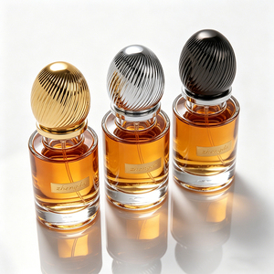 Flacons de parfum classiques en verre vides, directement de l'usine, 30ml 50ml 100ml, avec col serti et pulvérisateur à pression, design minimaliste et portable - Product Image 4