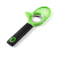 Outil de cuisine familial 3-en-1 en plastique pour fruits : Coupe-avocat, couteau, dénoyauteur et trancheur