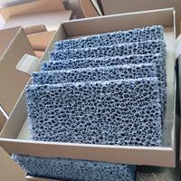 Filtre en mousse céramique en carbure de silicium 10PPI 20PPI 30PPI pour le filtrage de liquide industriel Service de coupe personnalisé disponible