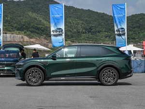 ZEEKR 7X รุ่นใหม่ ปี 2026 สีเขียว <span class=keywords><strong>Morino</strong></span> แบตเตอรี่ 75kWh ระยะทางวิ่ง 620 กม. (ตามมาตรฐาน CLTC) รถยนต์ไฟฟ้า SUV พร้อมระบบชาร์จเร็ว 800V - Product Image 1