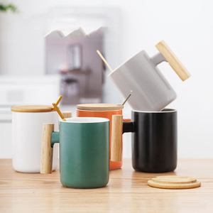 14 oz <span class=keywords><strong>noir</strong></span> mat exquis logo personnalisé <span class=keywords><strong>bambou</strong></span> et cuillère à remuer boîte cadeau manche en bois tasse à café de luxe tasse avec couvercle en bois - Product Image 2