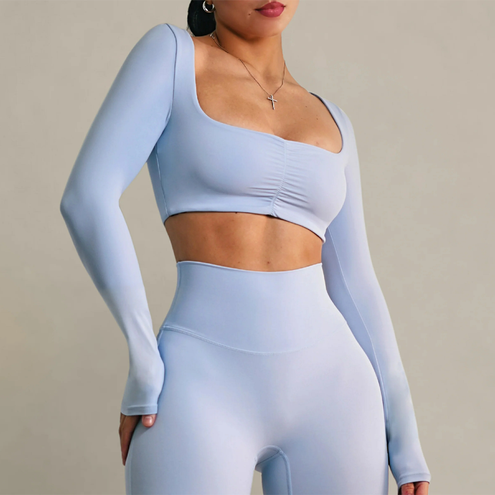 Haut bleu clair