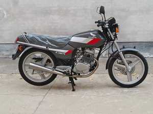 Motocicletas Usadas, Motocicletas Japonesas de Gasolina, Motocicletas Cruiser - Product Image 5