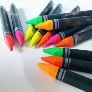 12Pcs Không-Độc Hại Hình Dạng Tam Giác Cho Trẻ Em NEON Màu Bút Chì Màu - Product Image 3