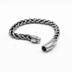 yunnique Unisex <b>Titanium</b> Steel <b>Chain</b> Bracelet GZY-BB1 Geometric Design Gift Jewelry - Product Image 3