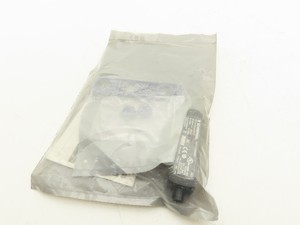 Sensor de Seguridad Magnético Sin Contacto Schmersal 101181063 CSS 14-34-S-D-M-ST Usado - Product Image 4