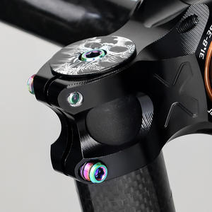 Sekrup <span class=keywords><strong>Titanium</strong></span> Hitam MUQZI M5x17mm untuk Batang Setang Sepeda Road/Mountain Bike - Product Image 5