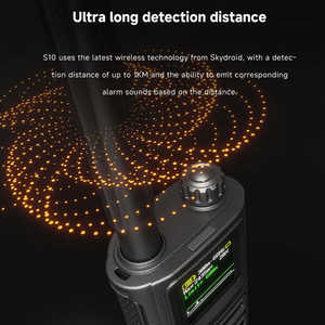S10 Professional 1km Range Wearable Drone Detector 1.5 Inches Display with 300M-6GHz <b>Alarmer</b> Equipment for UAV Detection - Product Image 4