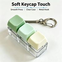 Gantungan Kunci Mini Fidget Keycap Lucu 3 Tombol Klik Mainan Pereda Stres Ramah Lingkungan Aman Tahan Lama Paduan Logam Tombol Keyboard Portabel Anti Cemas