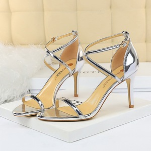 Sandalias de tacón alto con tiras cruzadas para mujer, cómodas, de verano, con punta abierta, hechas a mano, transpirables, con botón, informales, para exteriores - Product Image 2