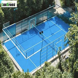 Servicio Integral de Instalación de Estructuras de Acero Resistentes al Viento y a la Corrosión para Pistas de Pádel en Zonas Turísticas Costeras - Product Image 1
