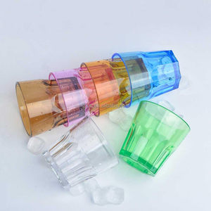 Bicchiere <span class=keywords><strong>in</strong></span> Plastica Ottagonale Trasparente Personalizzabile per <span class=keywords><strong>Acqua</strong></span> e Birra - Product Image 2