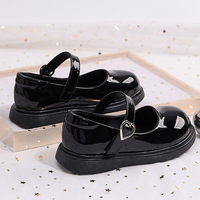 Chaussures de scène noires pour filles, semelle souple en caoutchouc pour l'extérieur, chaussures d'acrobatie QiaQia, tige en PU, semelle antidérapante et résistante à l'usure