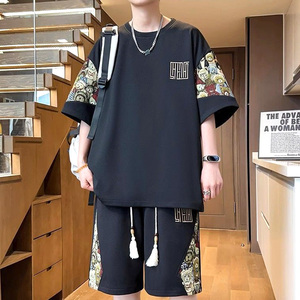 Vêtements de sport d'été 2025 pour hommes, t-shirts et shorts en tricot respirant à imprimé vintage, tendance, durables et confortables - Product Image 4