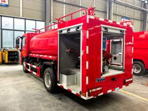 <span class=keywords><strong>Camion</strong></span> de lutte contre l'incendie Dongfeng 4X2 avec moteur diesel, citerne à eau de 8000 L, <span class=keywords><strong>camion</strong></span> de lutte contre l'incendie 4x2 avec citerne à eau et mousse de 5000 L - Product Image 5