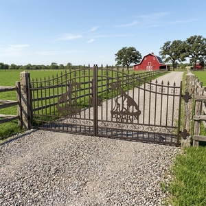 Portail Principal en Fer Forgé Silhouette Berger Allemand « Chien de Garde » – Portail Décoratif en Métal pour Maison et Ferme - Product Image 1