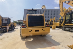 รถตักล้อยาง CAT 966H มือสองจากญี่ปุ่น ราคาถูก ใช้งานน้อย ชั่วโมงการทำงานน้อย รถตักดิน CAT 966H ของแท้ - Product Image 5
