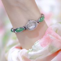 Jade incrusté et strass montre pour femme à quartz médiéval 2025 nouveaux bijoux esthétiques orientaux de luxe et haut de gamme