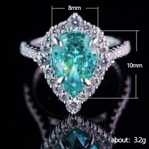 Anello in Cristallo a Forma di Goccia per Donne, Stile Pavé, Elegante Accessorio Moda per Feste - Product Image 4